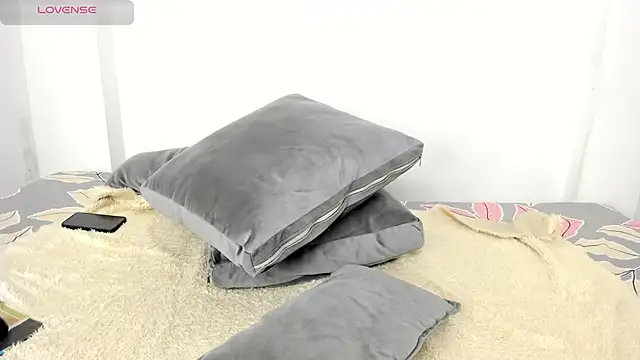 Ebony_danik's cam snapshot