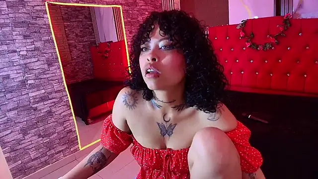 mia_hernnandez's cam snapshot