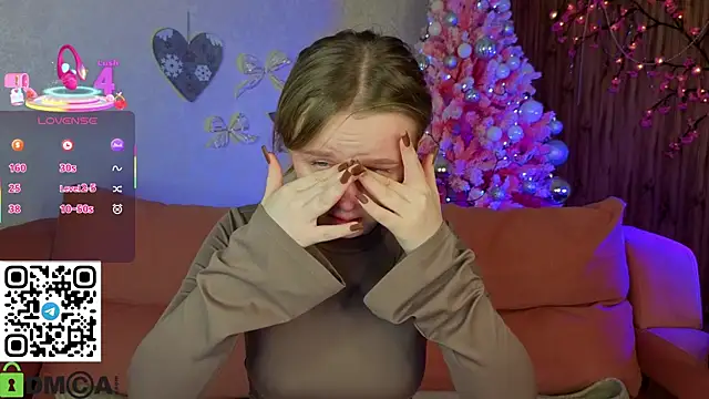 Rina_Panic's cam snapshot