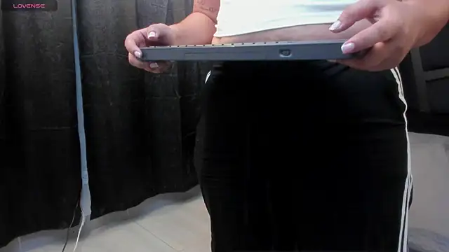 Valka_Ross's cam snapshot