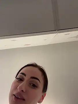 AuraPure's cam snapshot