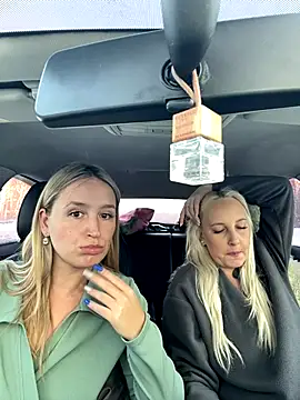 MerlinDave's cam snapshot