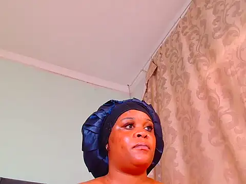 KINKYBOOTI22's cam snapshot