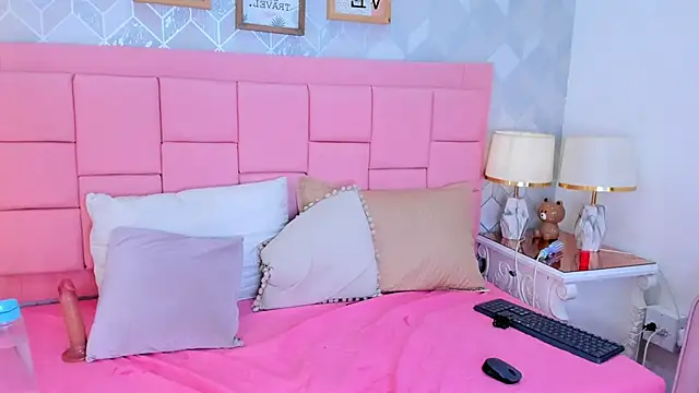 scarlett_vixen7's cam snapshot