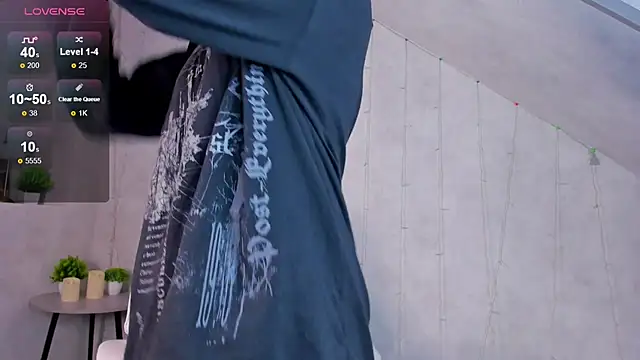 Lynn_Martin's cam snapshot