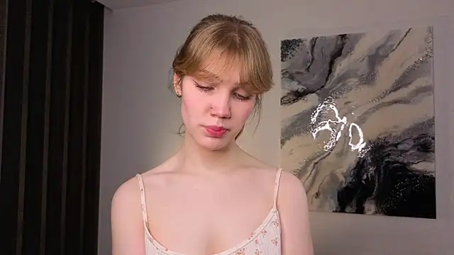 pienaple's cam snapshot