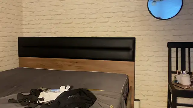 leesmoke live sex cam