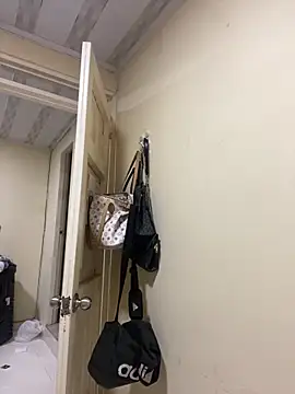 Vliacoooper2's cam snapshot