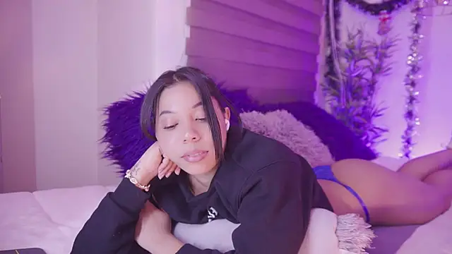 madelyn_rose_'s cam snapshot