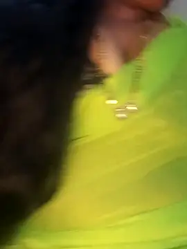 Divyahoty's cam snapshot