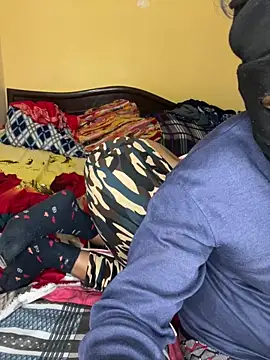 HOT-CUPAL22's cam snapshot