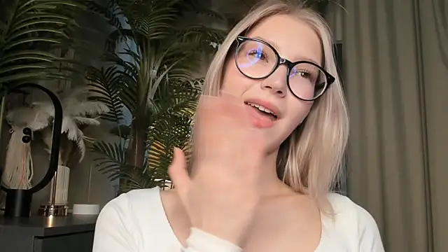 ChinBonnell's cam snapshot