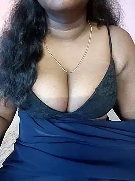 Keerthee_'s cam snapshot