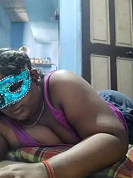 divyatamil143's cam snapshot