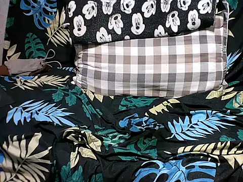 Ella_marie14's cam snapshot