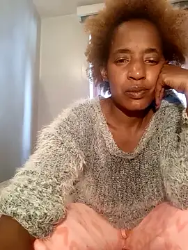 GOODHEARTEDWOMAN-911's cam snapshot