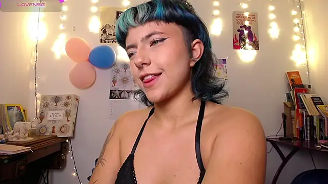 AlmaNanax's cam snapshot