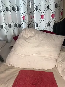 CynnxxxBarb's cam snapshot