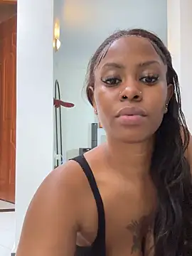 Rose_berry's cam snapshot