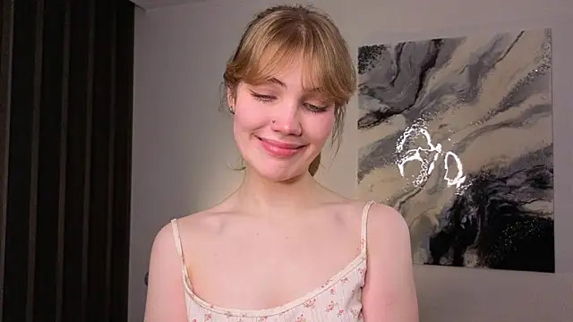 pienaple's cam snapshot