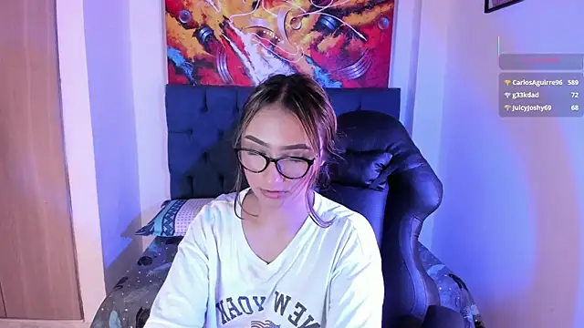 Anna_valerious7's cam snapshot