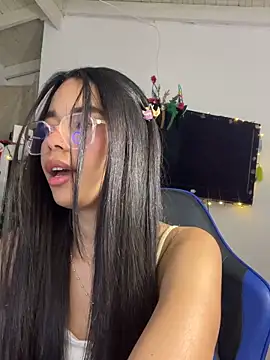 Milleradhara24's cam snapshot