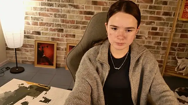 May_Bloom's cam snapshot