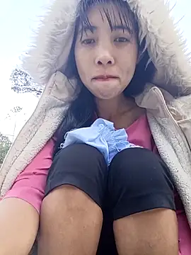 emaame68's cam snapshot