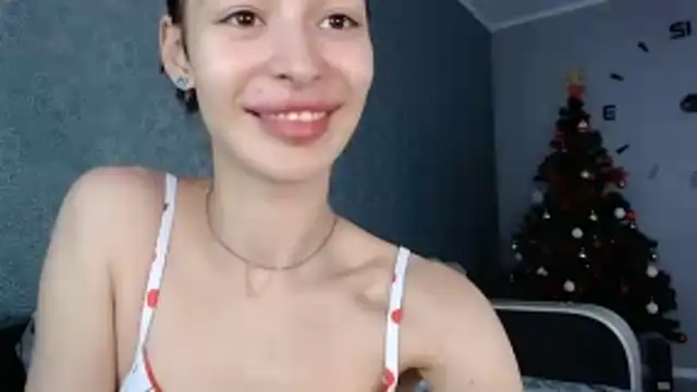 Daphne_Darkthorn's cam snapshot