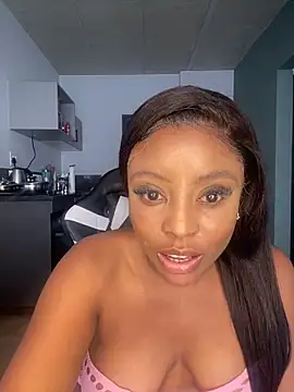 SexyDee025's cam snapshot