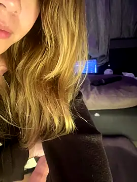 MerlyG's cam snapshot