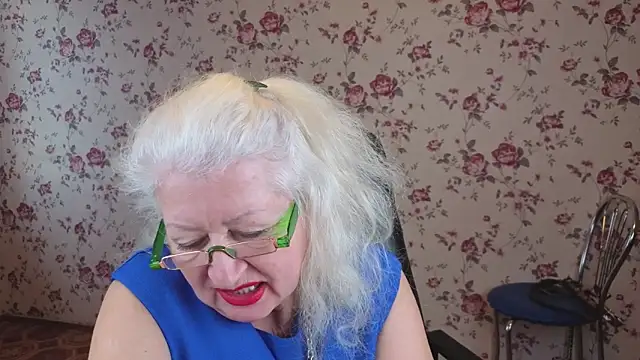 Maya_Mayflower's cam snapshot