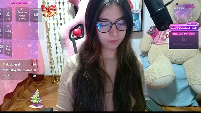 Maggie_Fox3's cam snapshot