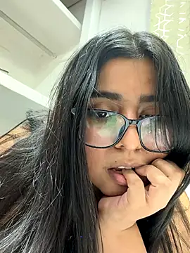 virginbrunette99's cam snapshot