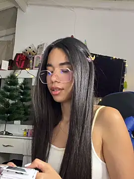 Milleradhara24's cam snapshot