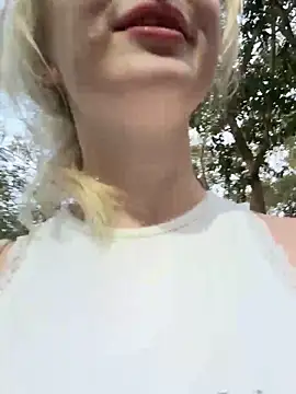 RonnieKiss's cam snapshot