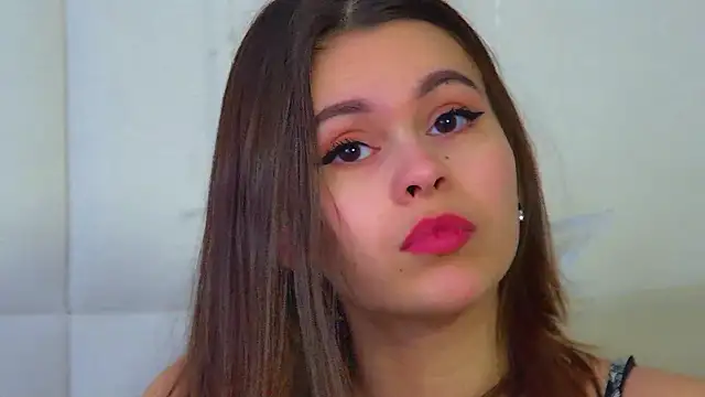 PollyLanders's cam snapshot