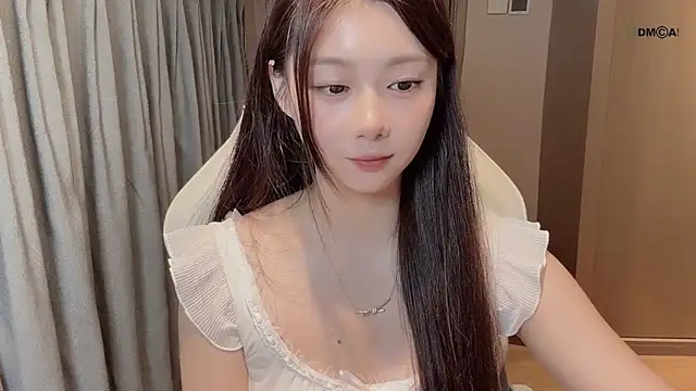 Makinghappymyself_'s cam snapshot