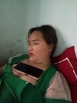 Tamara-a's cam snapshot