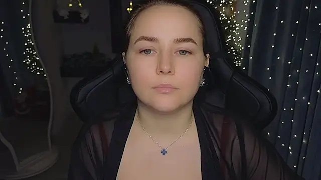 Mira_Mermayd's cam snapshot