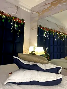 loladupont's cam snapshot