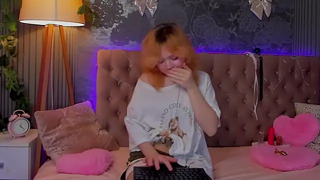 EmilyAngells's cam snapshot