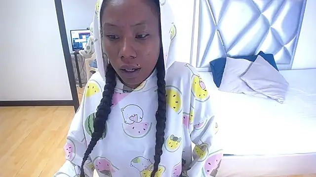 goldenn_ass1's cam snapshot