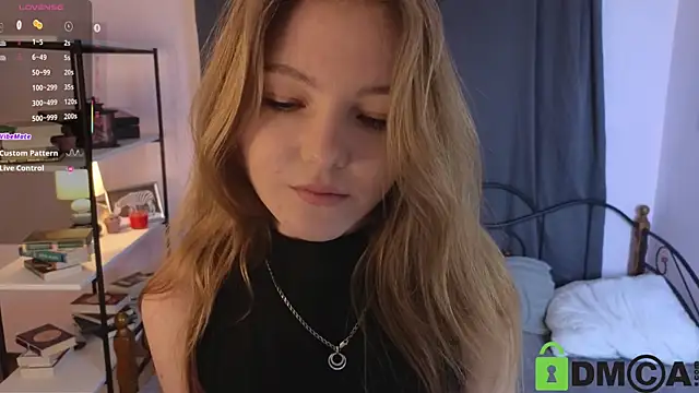 Sue_Sanders's cam snapshot