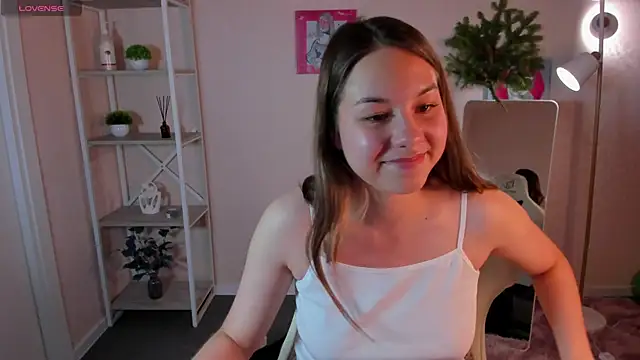 Al1ice_Moures's cam snapshot