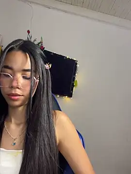 Milleradhara24's cam snapshot