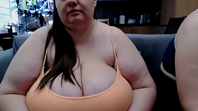 4NaturalBigTits's cam snapshot