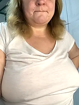 jusichka's cam snapshot