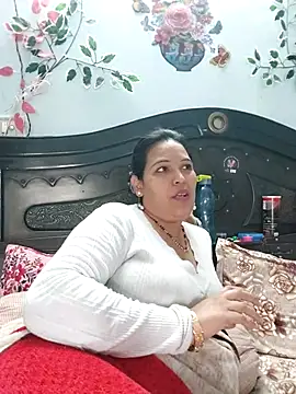 Poojabhabi101's cam snapshot