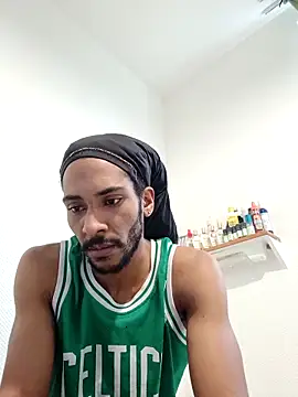 Mikaaa97 live sex cam